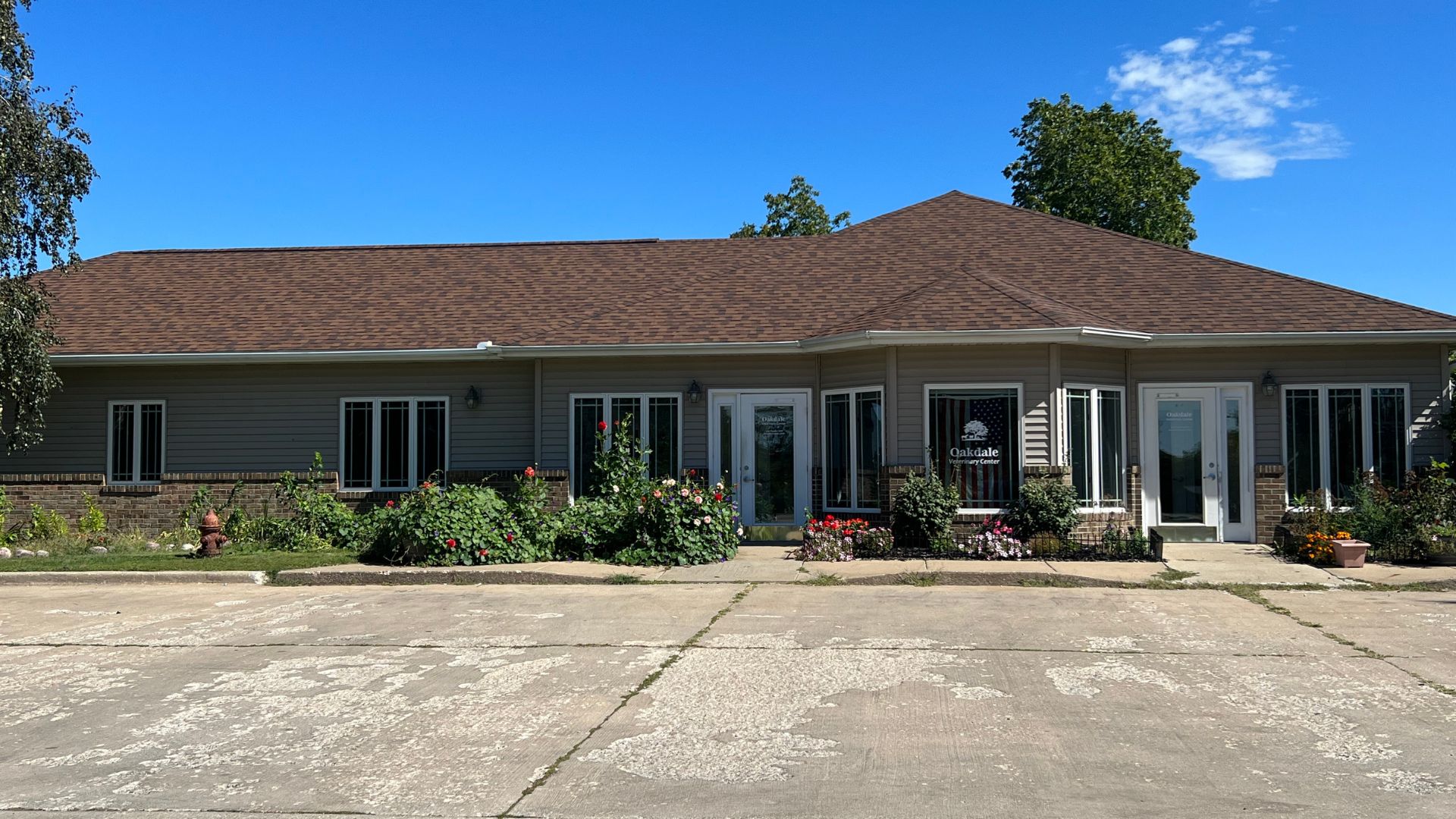 About Oakdale Veterinary Center Vet In Canton, IL 61520